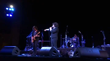 The Motels 'Only The Lonely' at Crest Theatre in Sacramento on 8/10/12