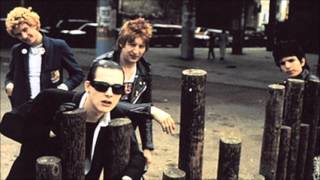 The Damned - Stab Your Back (Peel Session)
