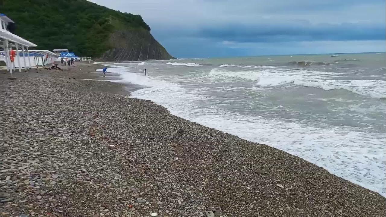 Архипо температура воды погода. Архипо-Осиповка 2022. Море Архипо Осиповка 2022. Архипо-Осиповка шторм. Архипо-Осиповка пляж 2022.