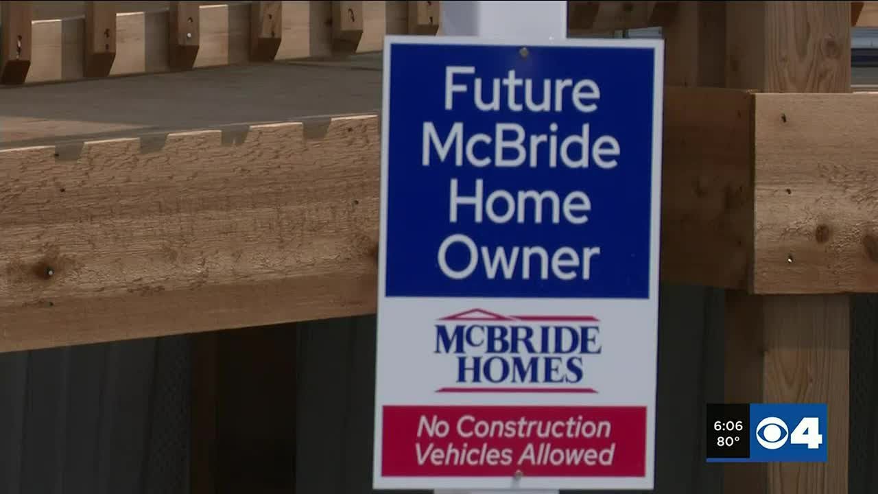 Prospective buyers camp out for first pick of new St. Charles County homes