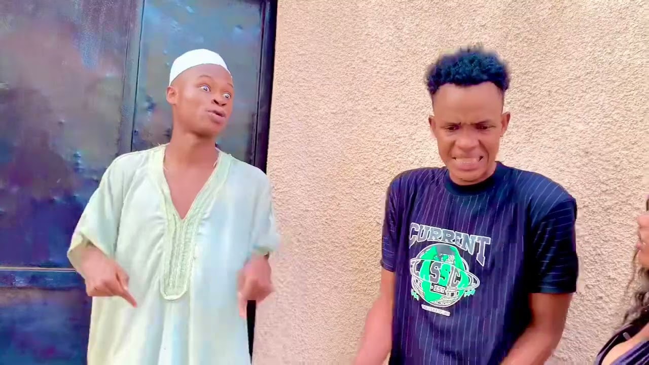 Anata veux la fille de vieux torio et Sanoussy a l’intervention 🤣🤣🤣