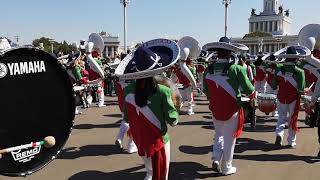 Hay que verlo! Un gran viaje fascinante con la orquesta mexicana en VDNH. Festival'torre Spasskaya'.