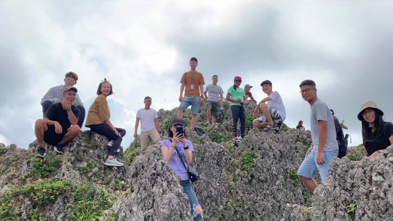 3D Students took a trip in Osmena peak