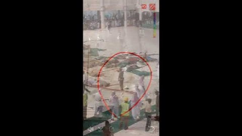 Kebesaran ALLAH Di Makkah Badai Angin
