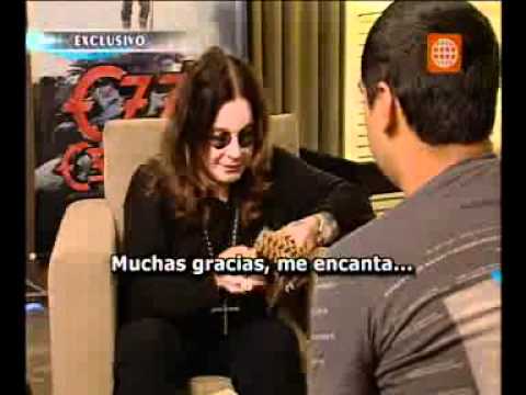 PER: Ozzy Osbourne toc una Zampoa en impaciente Co...