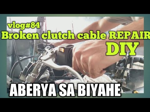 Video: Paano mo babaguhin ang isang clutch cable sa isang motorsiklo?