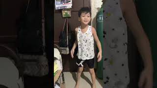 some goofy ahh dance my mom forced me to do 🥀