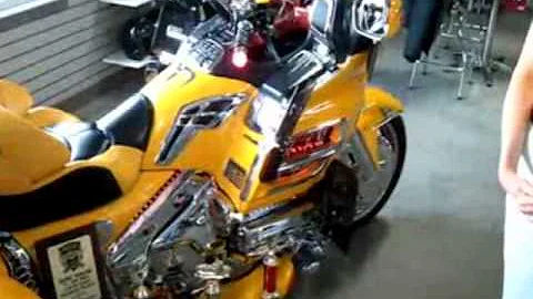 Jerry and Mary Boehman's Custom Trike and Tomberli...