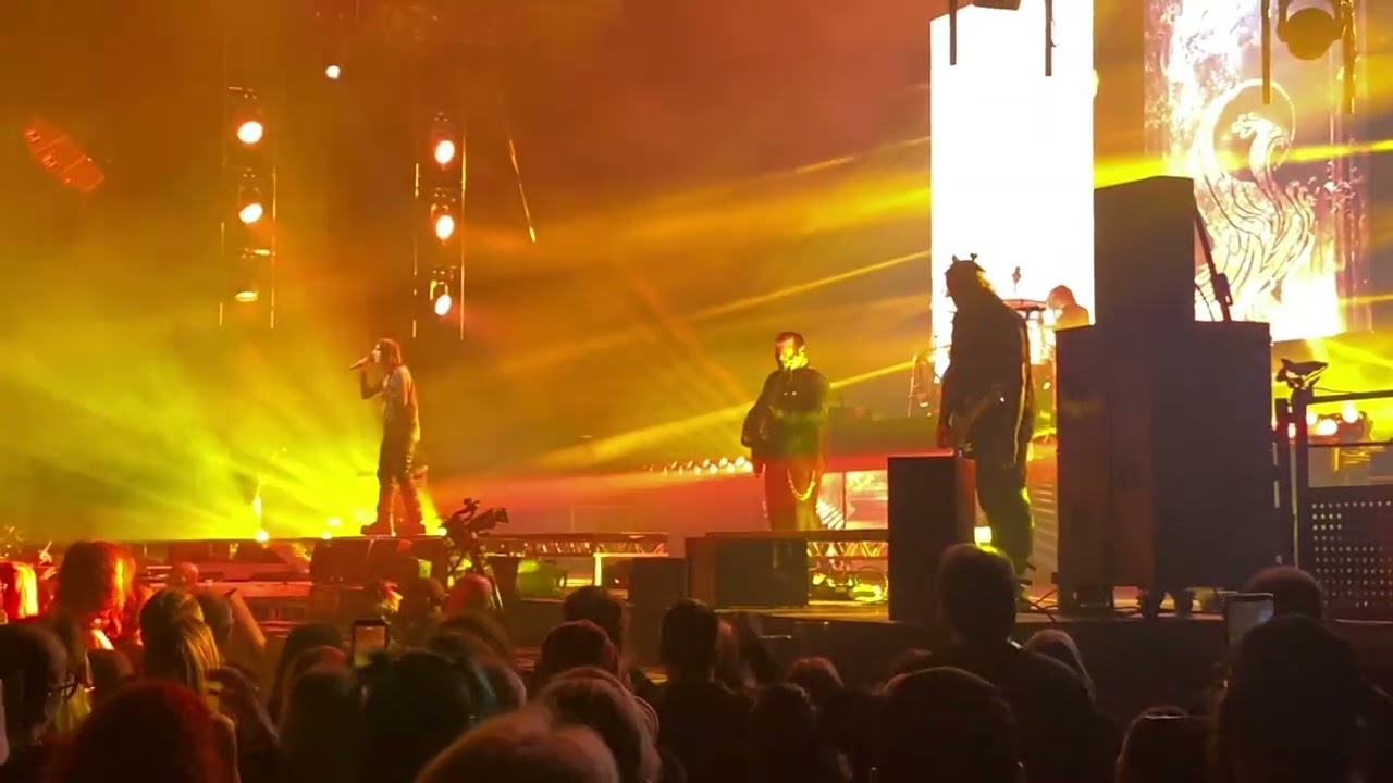 Motionless In White - Nothing Ever After (llenuim) | Live at Paris - Zénith | 17-02-2026