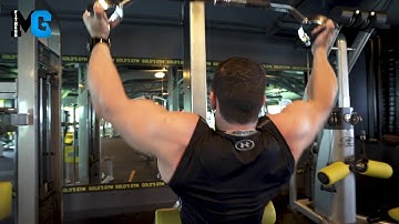 D-Handle Front Lat Pulldown