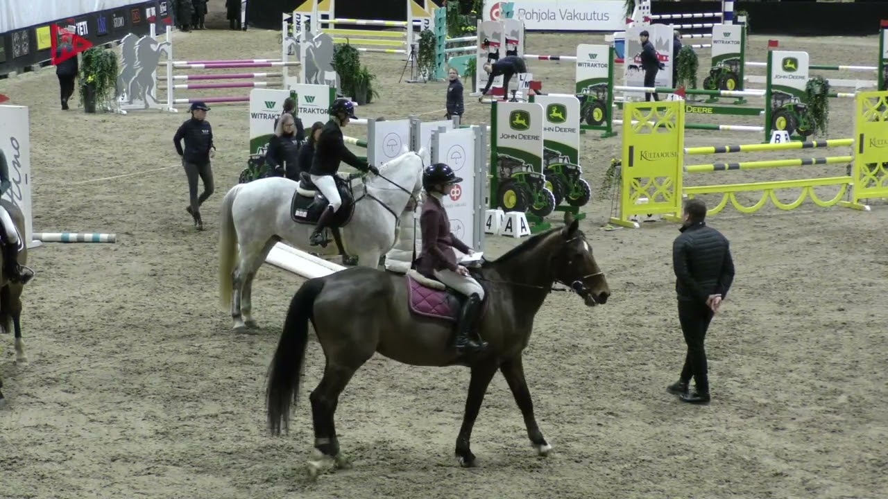 Laituri Maiju & Hallo Croket van Puyenbroeck, Palkintojenjako 105cm @ RK Aino 23.-25.1.2026