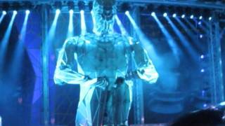 Take That @ Wembley 2011   Robot