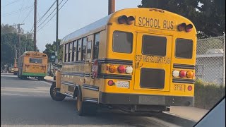 Información LAUSD School Buses sitting  Guía
