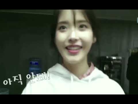 [IU] 왜애