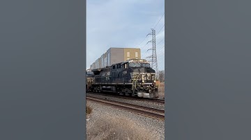 NS 4008 AC44C6M leads NS 23G through Bound Brook, NJ! (2/22/25)