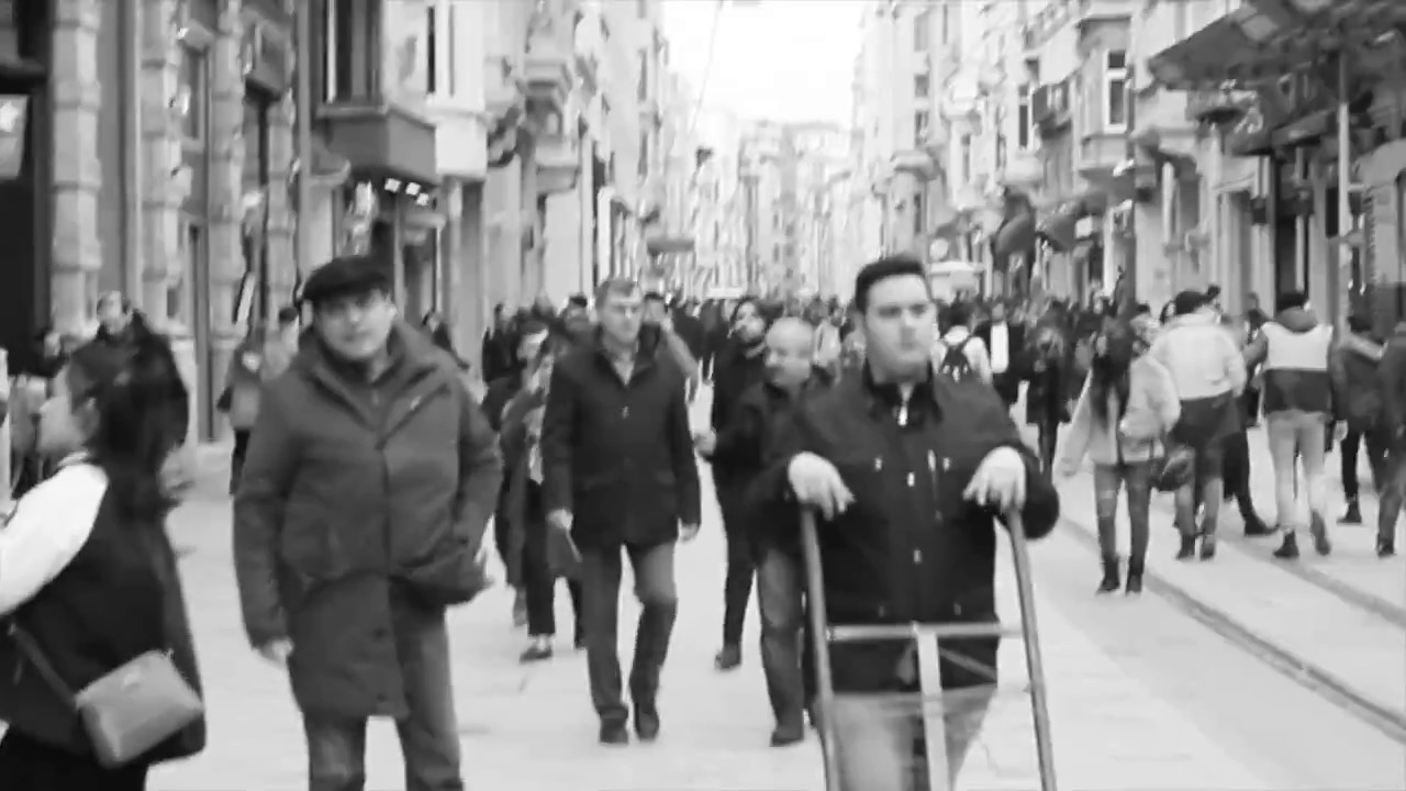 Tonton Hayki & Eypio - #Katil / Uyarlanmış İstanbul Taksim Official Video di YouTube Tonton Hayki & Eypio - #Katil / Uyarlanmış İstanbul Taksim Official Video di YouTube