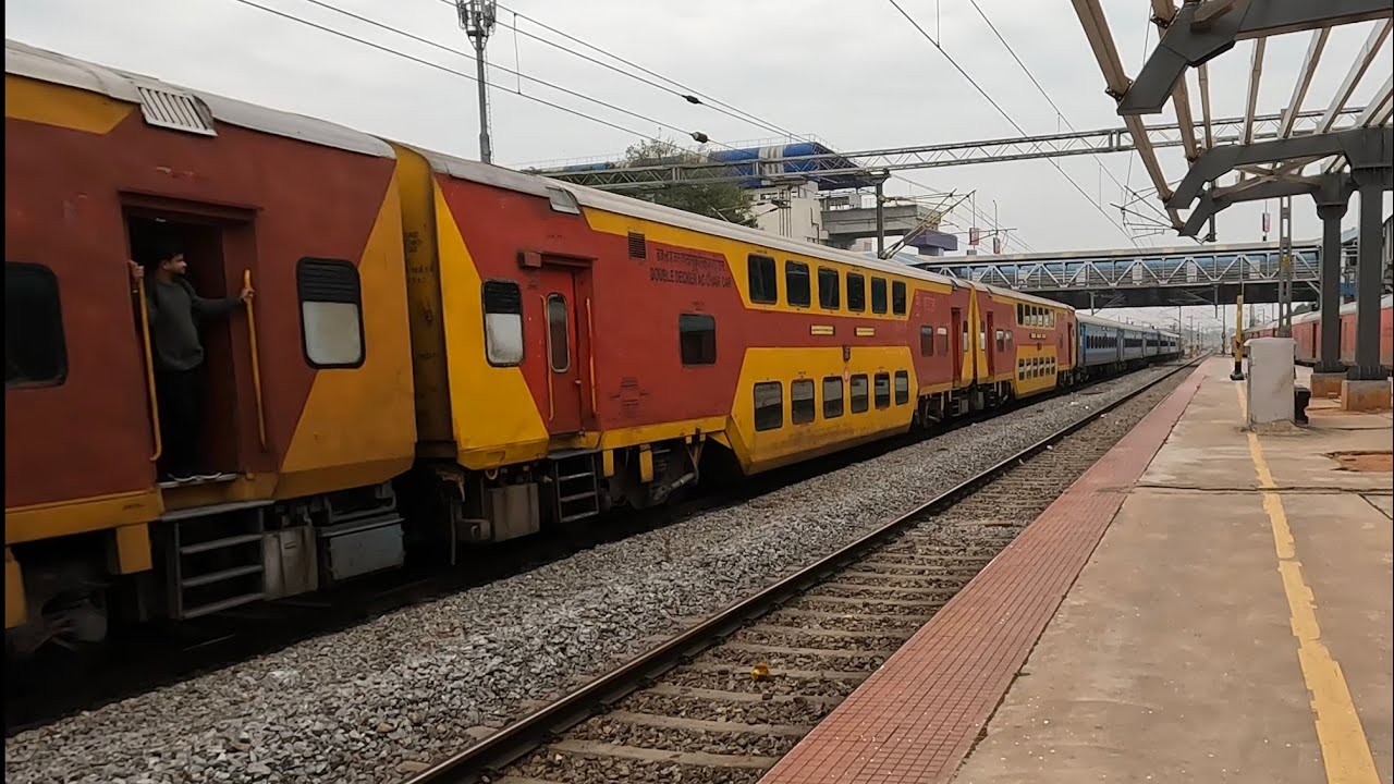 22625 MGR Chennai Central – Bengaluru City Jn Double Decker Express | Indian Railways Trainspotting