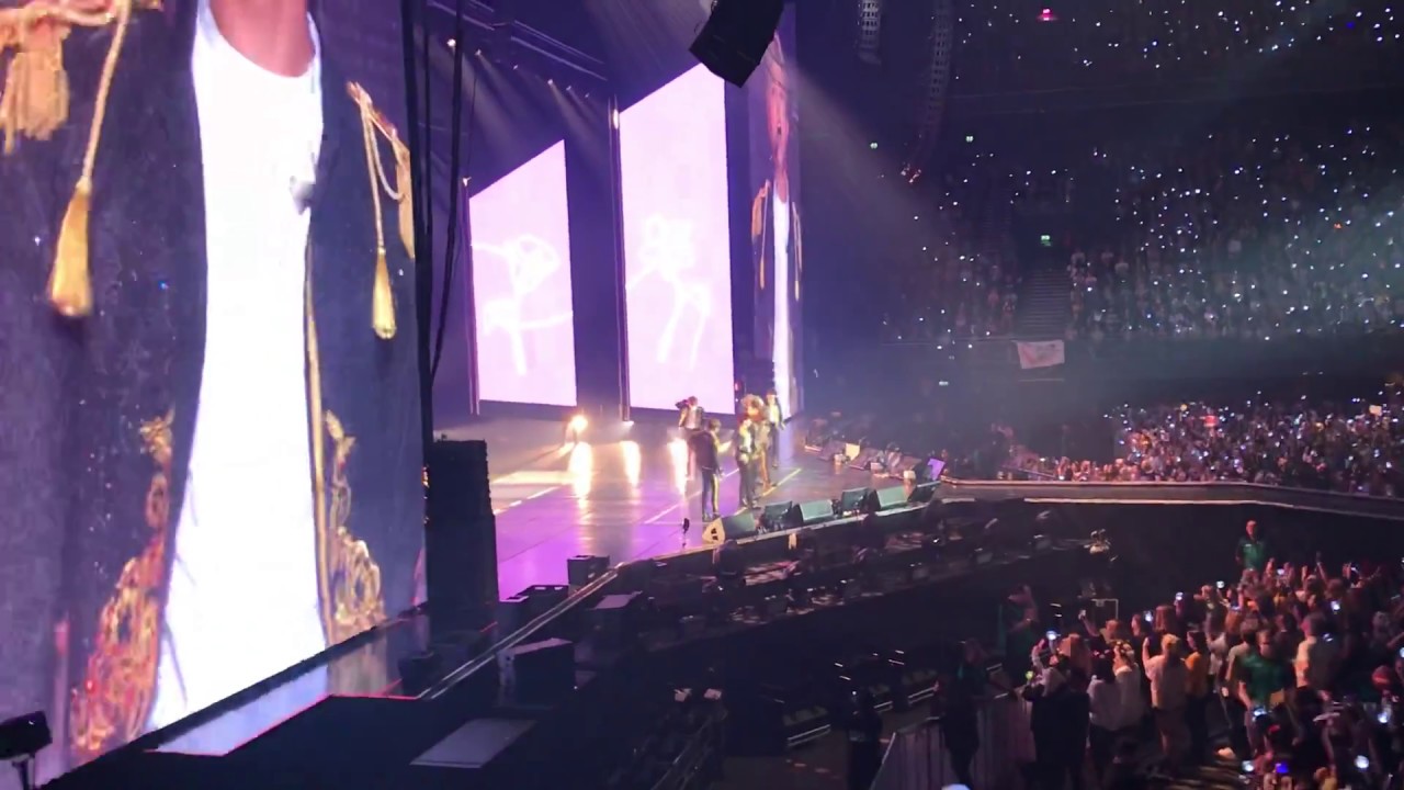 BTS INTRODUCTION [LIVE] AMSTERDAM