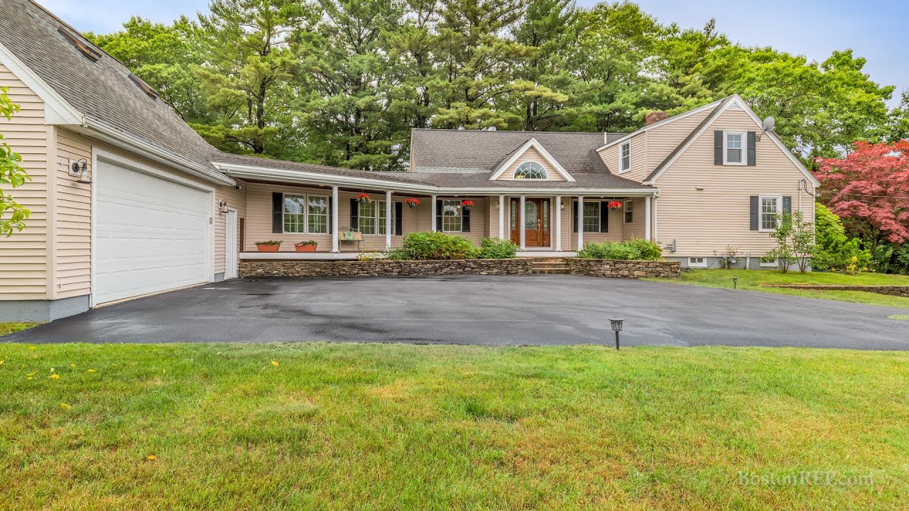 1 Leblanc Dr, Danvers MA - YouTube