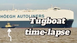 Harbour Tug Time-lapse with 3 car-carriers in Bristol, UK