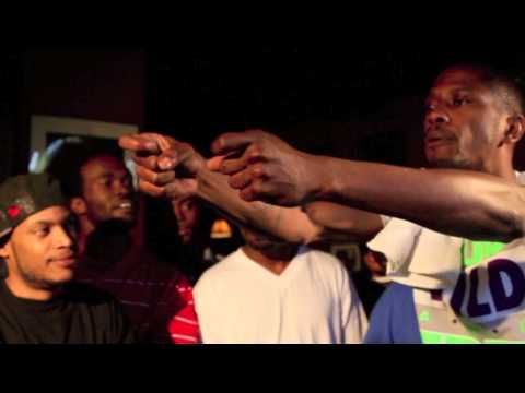 D Streets vs IAmSam