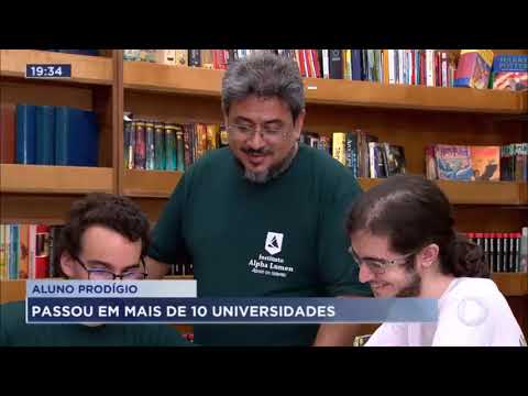 RECORD TV: Reportagem sobre o Projeto Escola e aprovação do Vitor em YALE 07/05/2022