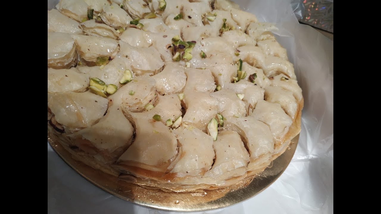 البقلاوه واسرار جمالها بابسط الطرق#حلويات سهله#حلوي#حلا#حلويات شرقيه