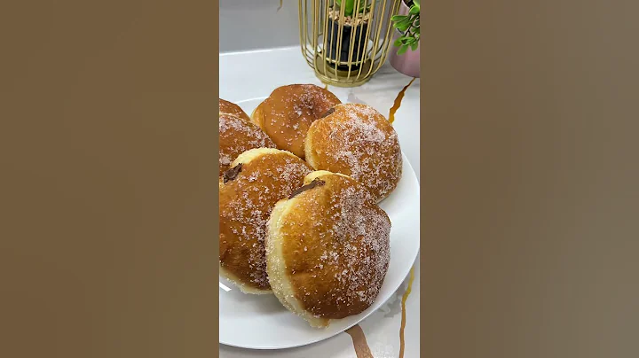 “Soft, fluffy chocolate-filled bomboloni 🍫✨ #DonutLovers” #shortsfeed