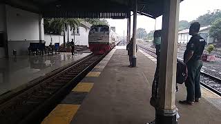 Kereta Api Serayu Pagi masuk Stasiun Cimahi | INDONESIA RAILWAYS