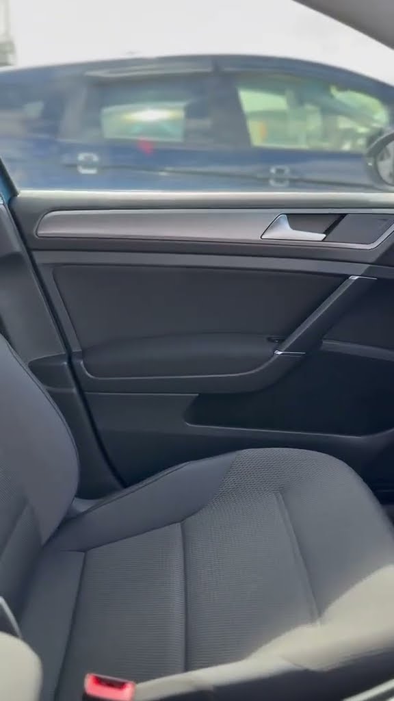 2017 VOLKSWAGEN GOLF /1.2, PETROL/ - Image 2