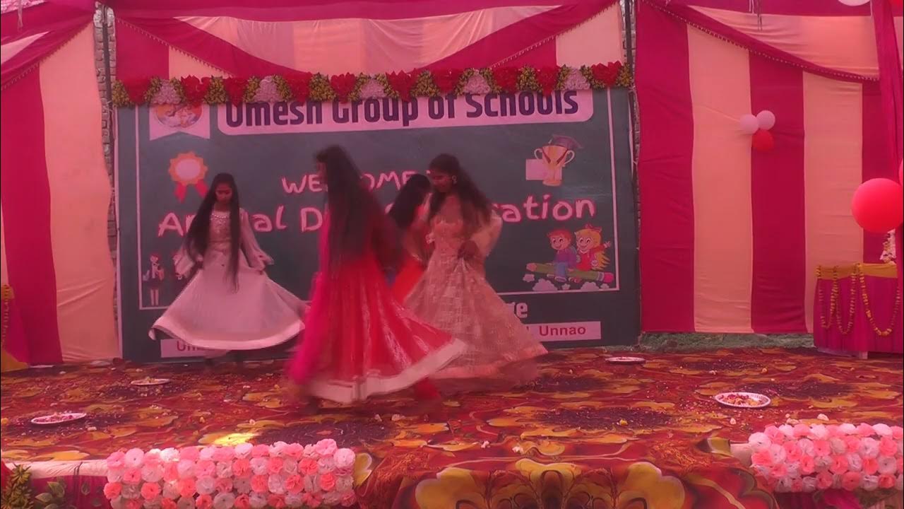 holi aayi holi