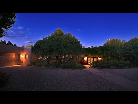15 Vista La Esperanza, Santa Fe, NM home video tour