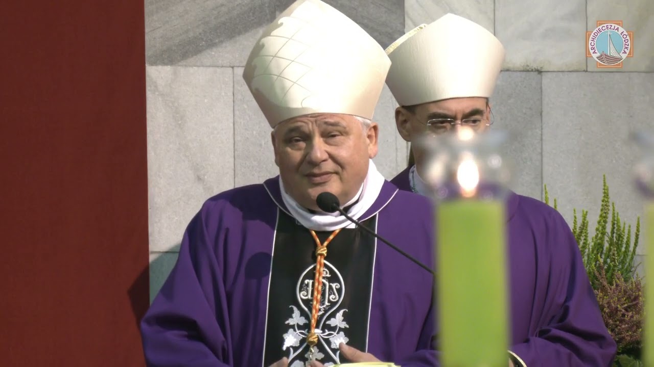 Kard. K. Krajewski na zakończenie liturgii pogrzebowej śp. ks. prał. B. Nowackiego I Łódź 2024