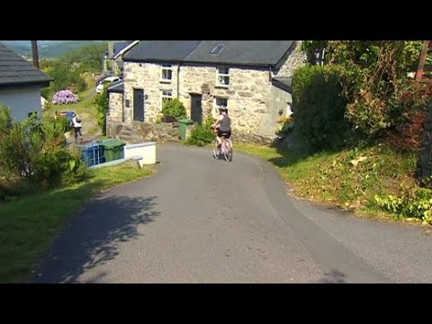 Video: Die Straße In Wales Ist Die Steilste Der Welt