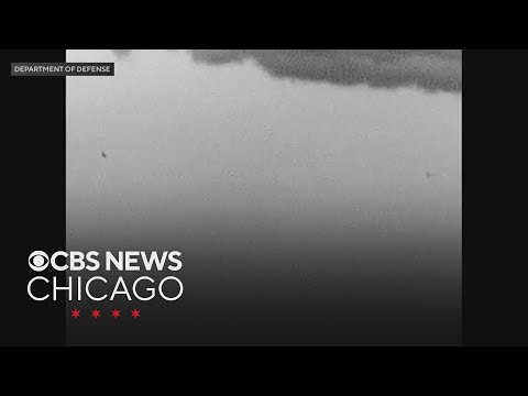 Pentagon releases new batch of UFO files: "Did you see that?"