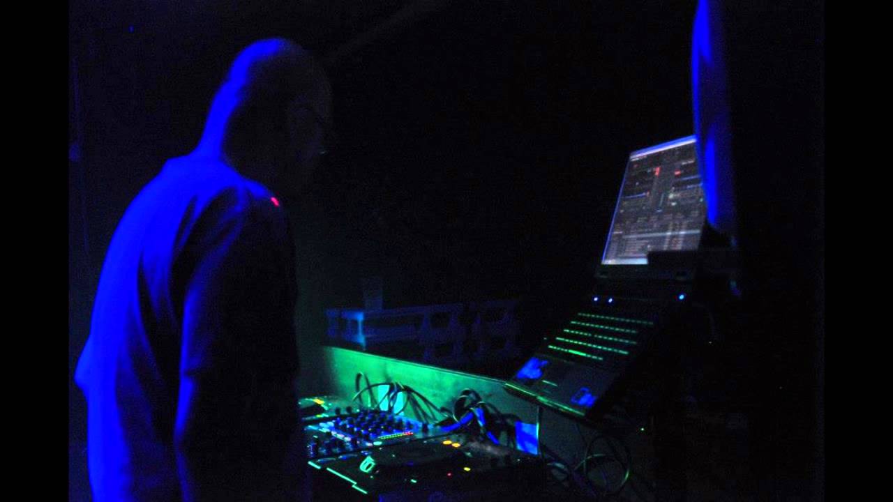 KURO - Shamanarchy Ⅱ(Goa trance and Balearic dj party 2013)