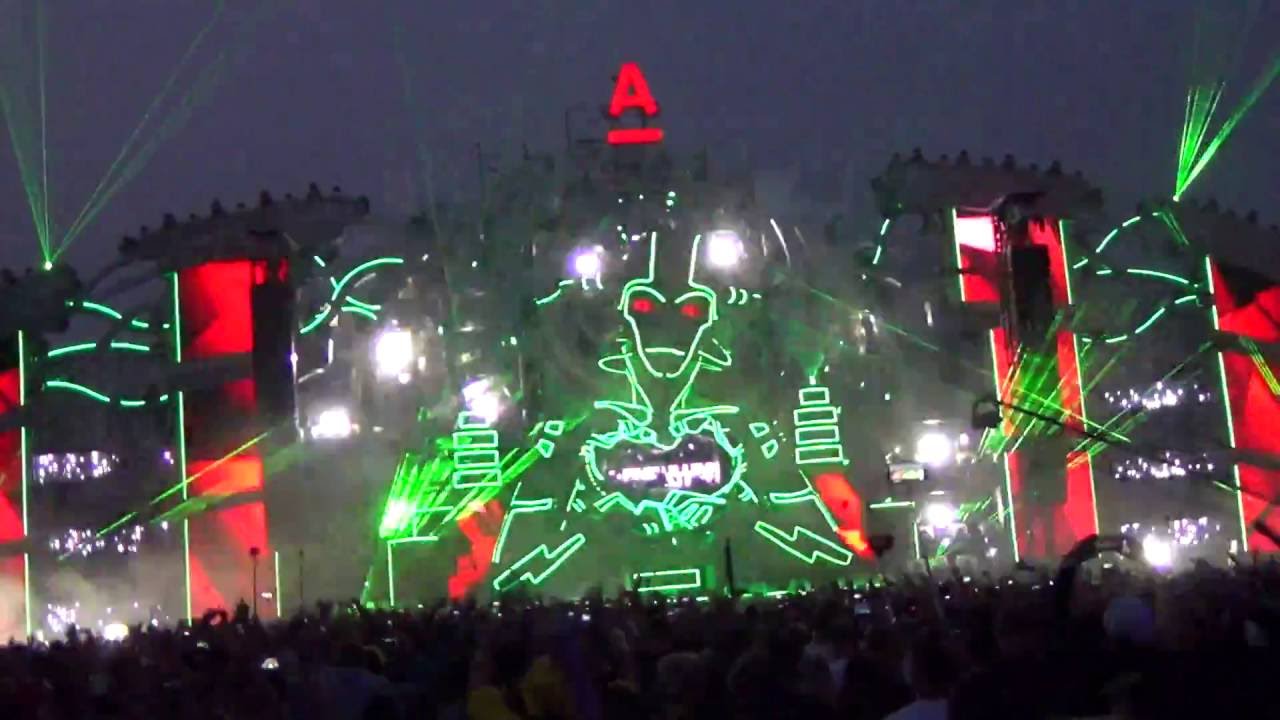 camera iphone 8 plus apk Pendulum @ Alfa Future People 2016 III