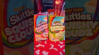 Skittles Squishy Cloudz #candy #tastetest 🤩 #snack #food #foodie #eating #foodlover #foodreview