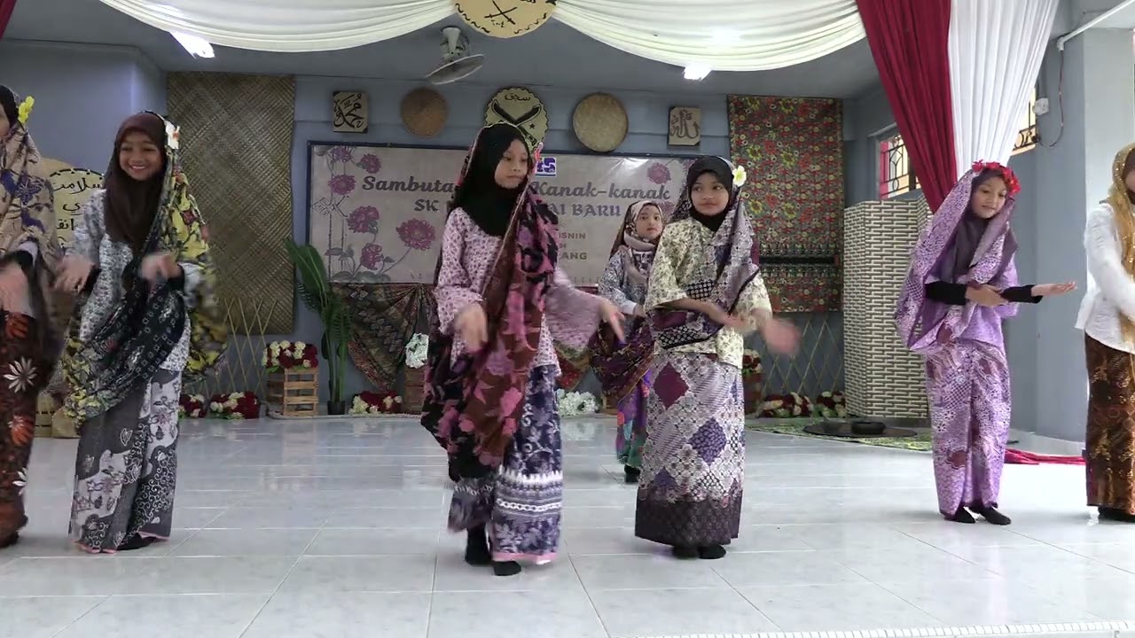 PERSEMBAHAN HARI KANAK-KANAK DARI KUMPULAN CALISTA TARI - Anggerik Desa