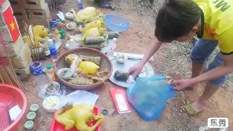 phong tục mừng 2 Tết của dân tộc nùng miền núi Lạng Sơn,sách gà ra thổ công,miếu