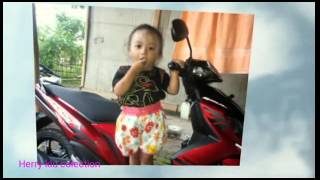 Download Lagu Cleopatra Stratan - Mama MP3