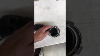 VR30TT Releasing the Air Intake House Clamp