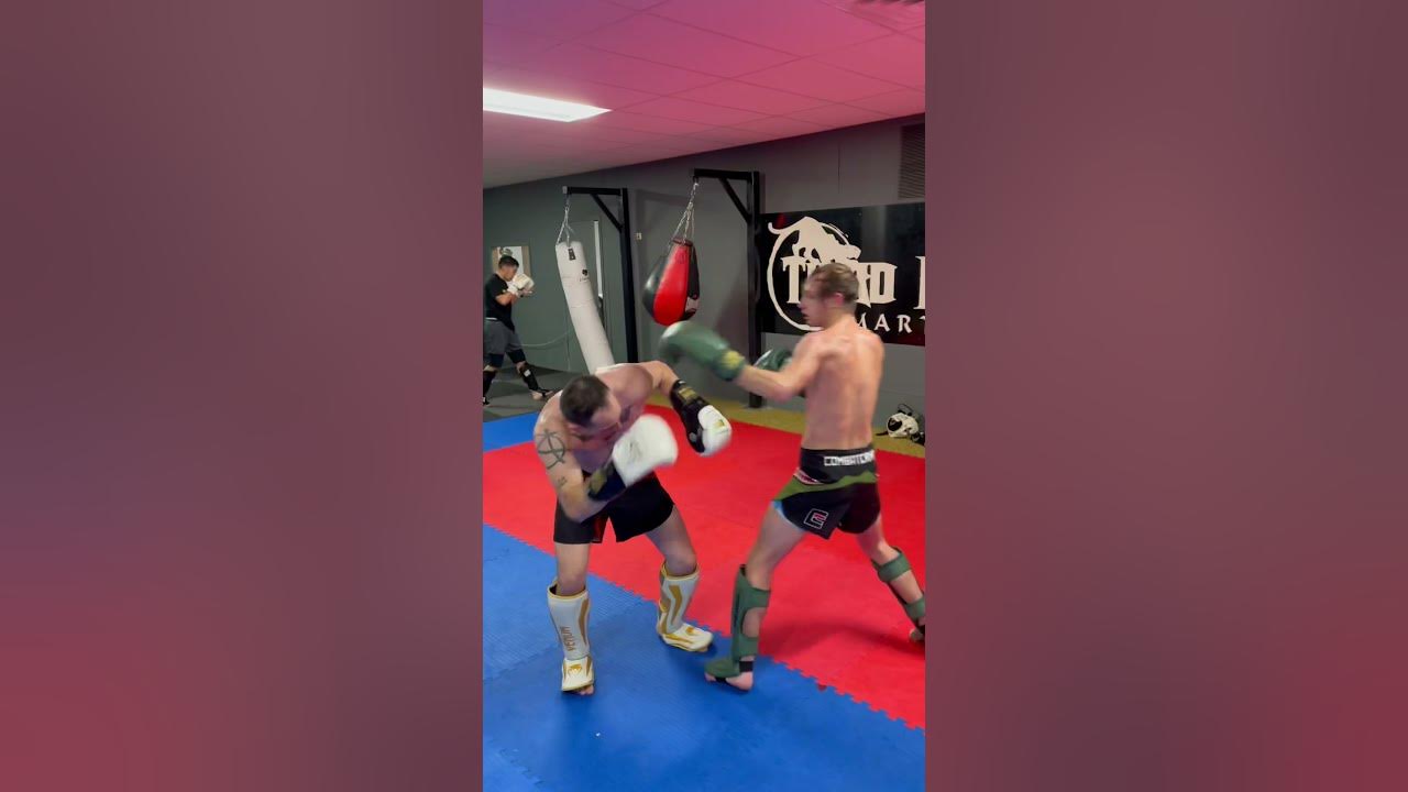 Kickboxing Axe Kick light sparring training YouTube
