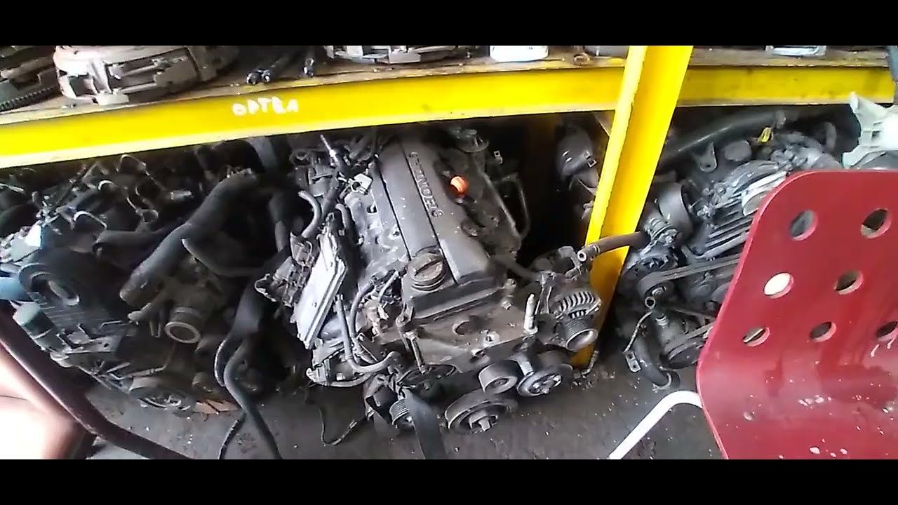 إطلالة على لافيراي سالمية أكبر سوق باالمغرب، جميع أجزاء ولوازم السيارات ،ومحركات السيارات المستعملة