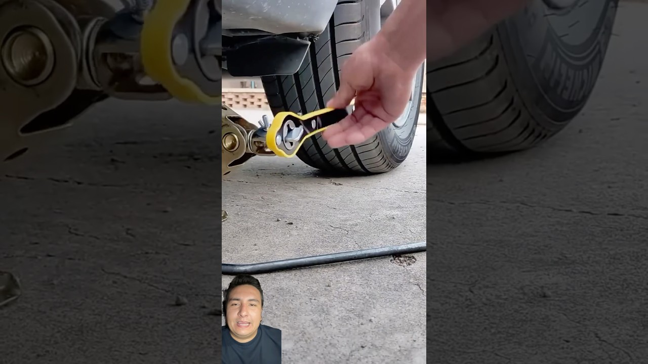 Llave reach para gato de emergencia al pincharse llanta 