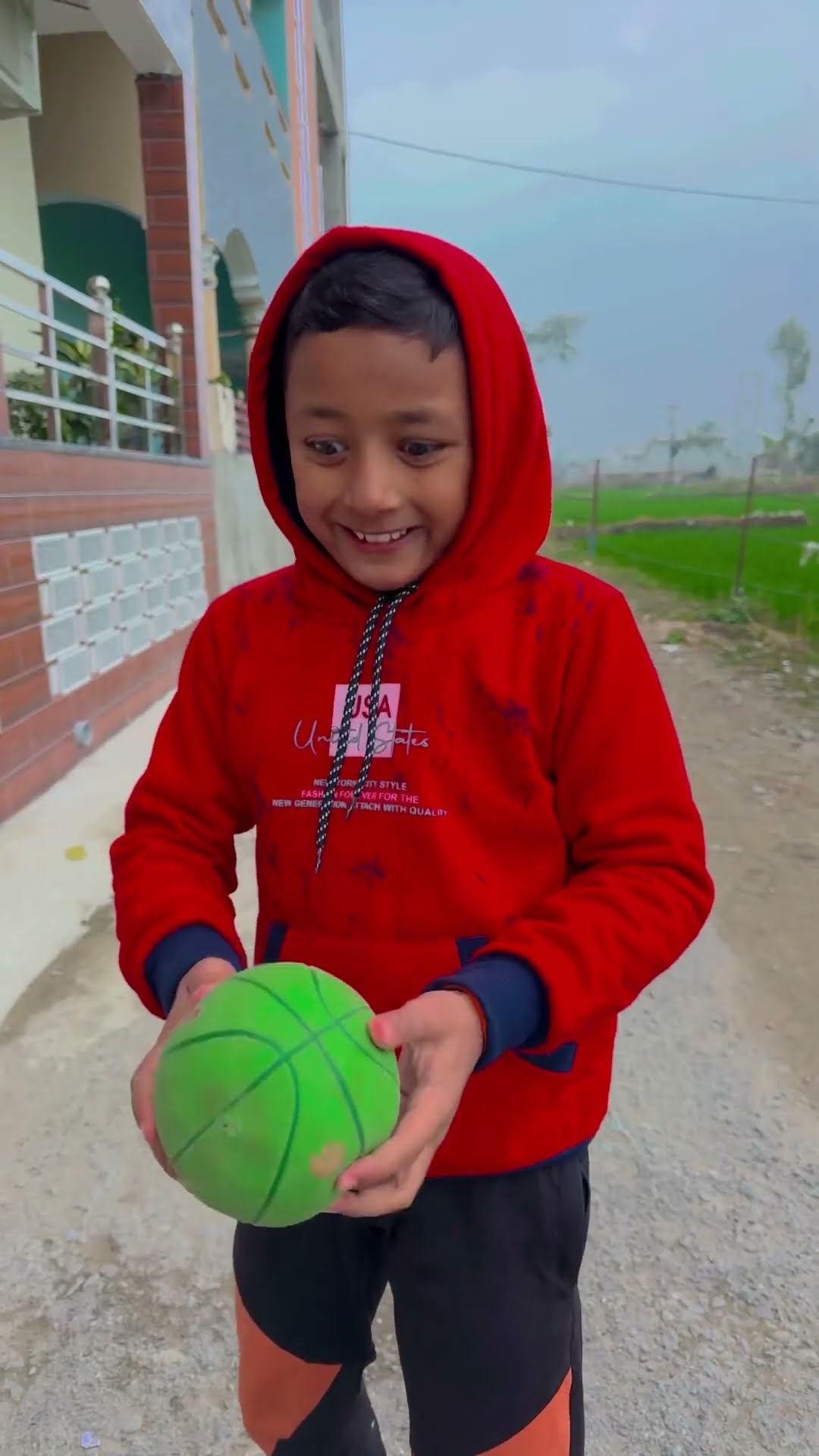 Kissik ❤️? #shorts #funny #trending #maa #trendingshorts #viralvideo