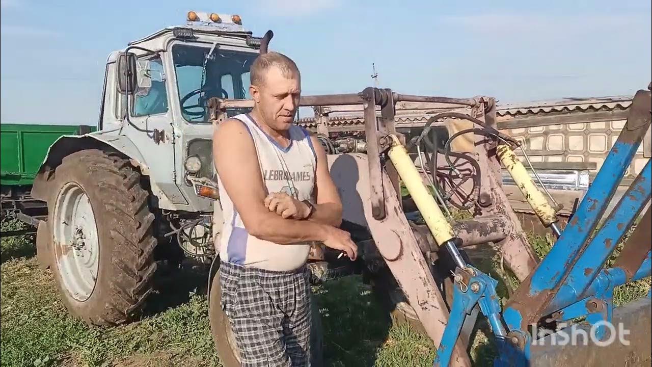 Гаишники на тракторе. Трактор в поле. Попался трактор. Попался трактор. Мужик на тракторе.