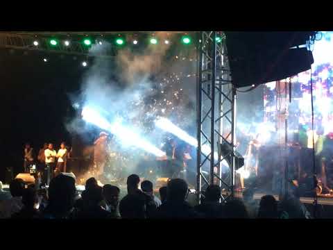 طمني عليك محمد فؤاد من حفلة جامعة الدلتا 14 10 2017  