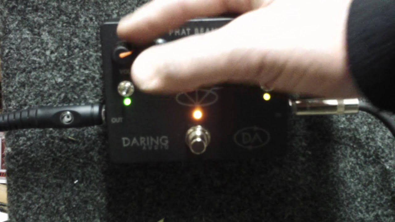 Daring Audio Phat Beam Compressor / Limiter knob turning demo (VCA = on, Shape = LPF) z26