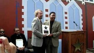 Billy Davis Jr.  acceptance speech (Partial) Part II - The Fifth Dimension - (ColoredPeople.net)